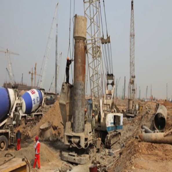 咬合桩施工（2012）
Construction of secant single piles（2012）