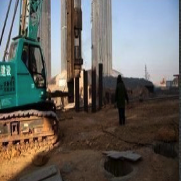 40mm钢管桩（2011）
Steel piles with 400mm in Diameter